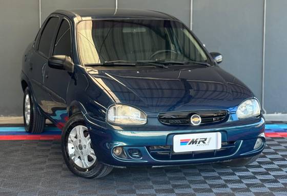 CHEVROLET CORSA 1.6 MPFI CLASSIC SEDAN 8V GASOLINA 4P MANUAL